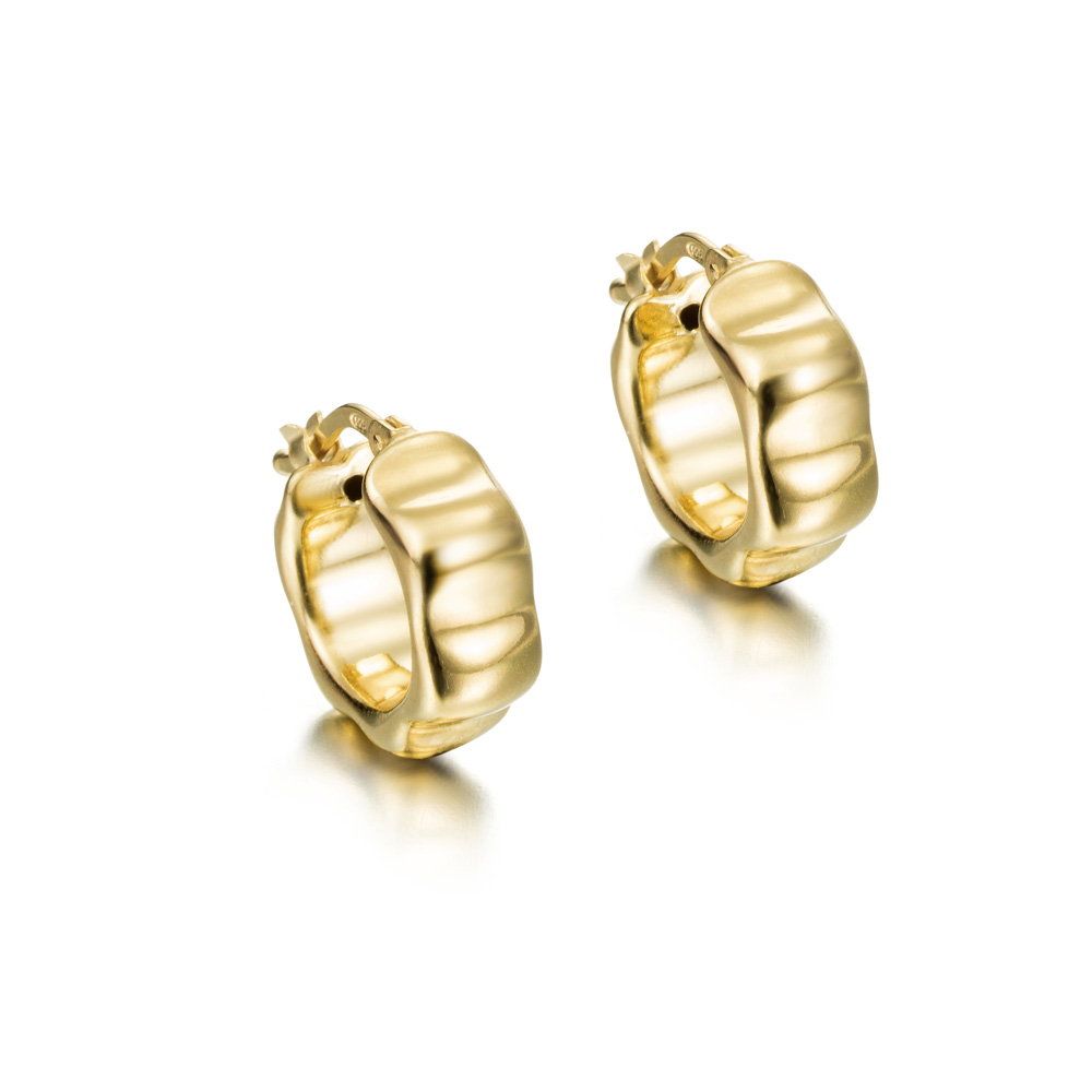 Aros de plata chapada en oro de 18K curvas