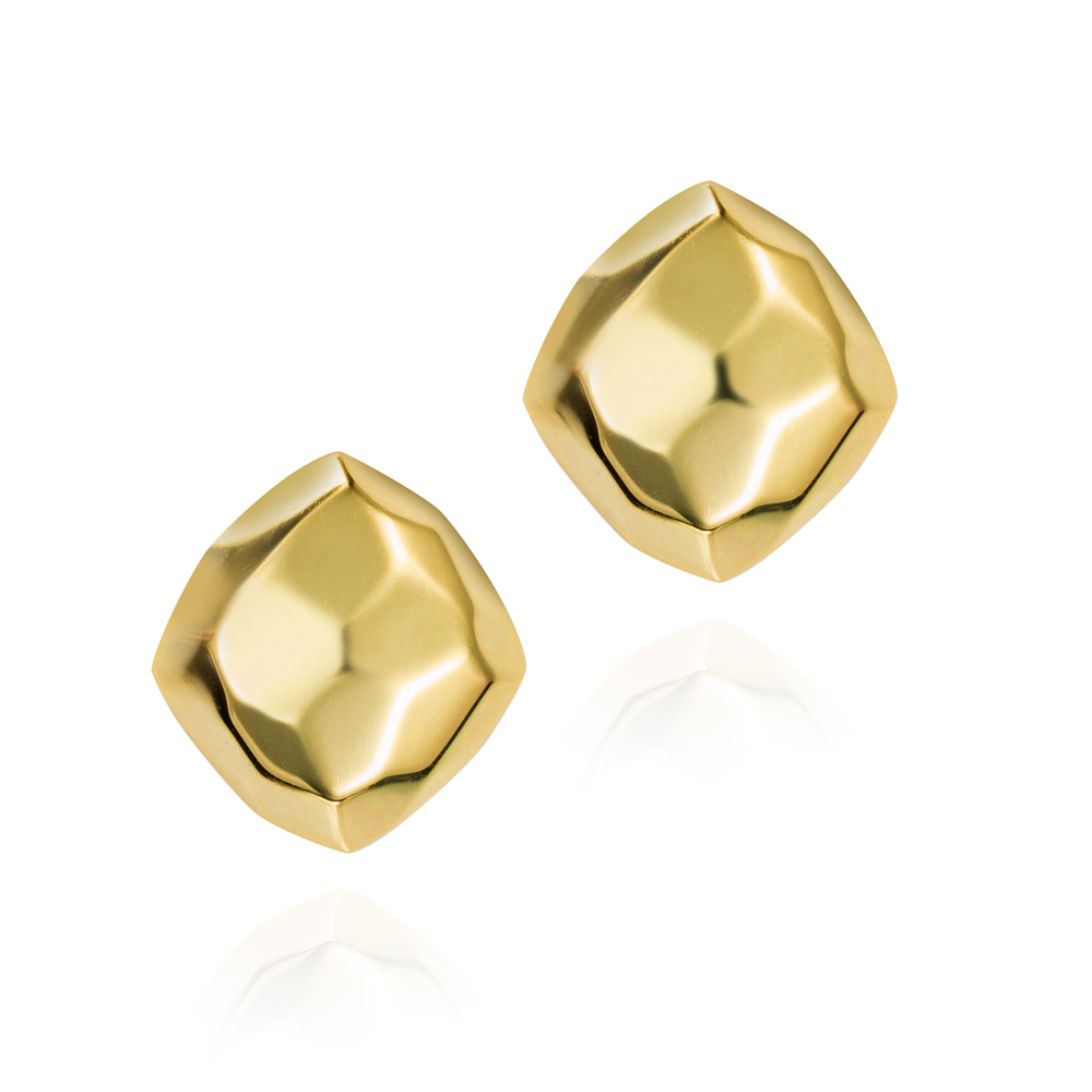 Pendientes cortos de plata chapada en oro 18K