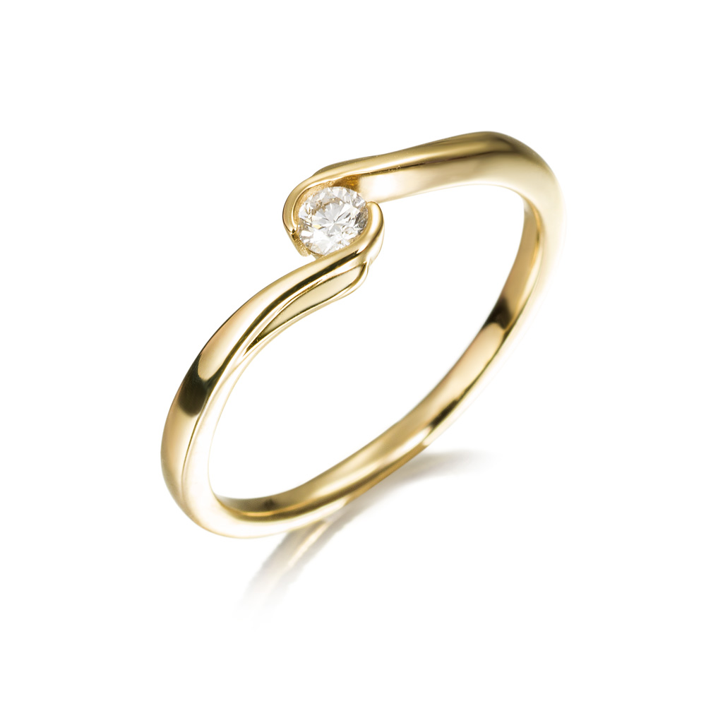 **SORT.SOLIT.18K O/A CRUZADO BTE 0,11 15