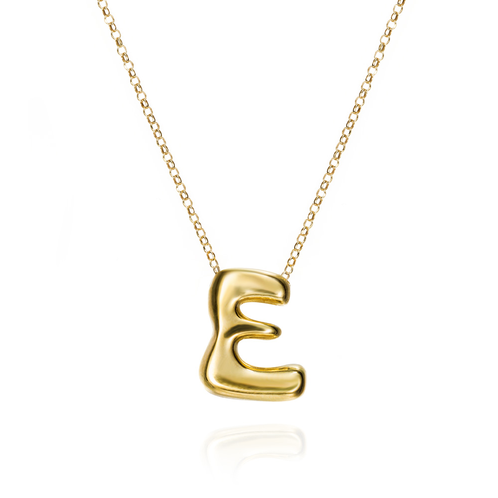 Colgante inicial E de plata bañada con volumen